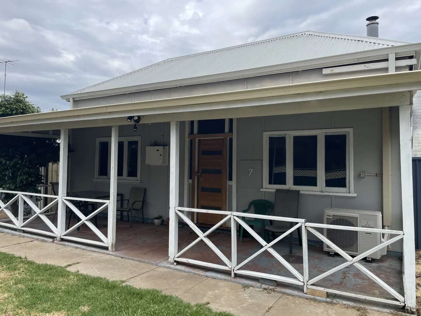 7 Throssell Street, Collie WA 6225