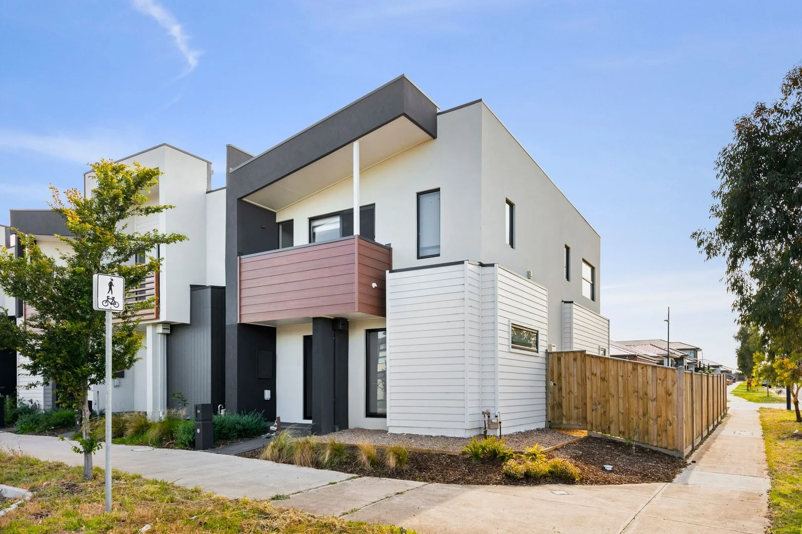 14 Milano Road, Burnside VIC 3023