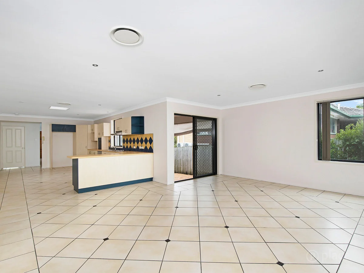 Additional image 3 of 302 Richmond Road, Cannon Hill QLD 4170