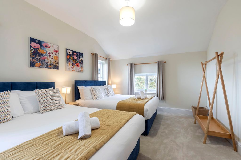 Additional image 7 of 4 bed flat to rentHatherley Road, Cheltenham GL51
