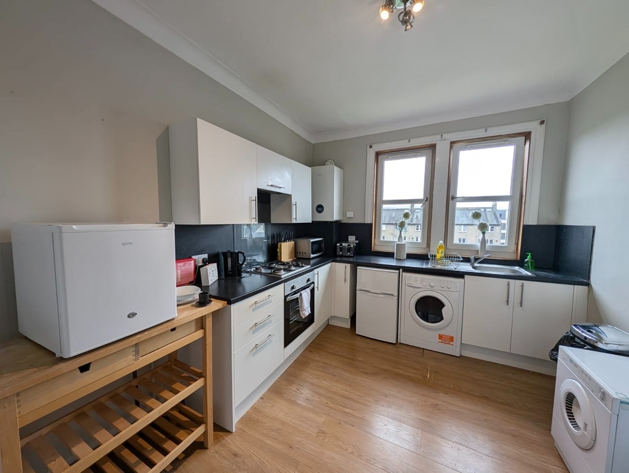 2 Bed Flat, Falcon Avenue, EH10, N1 7GU photo 4