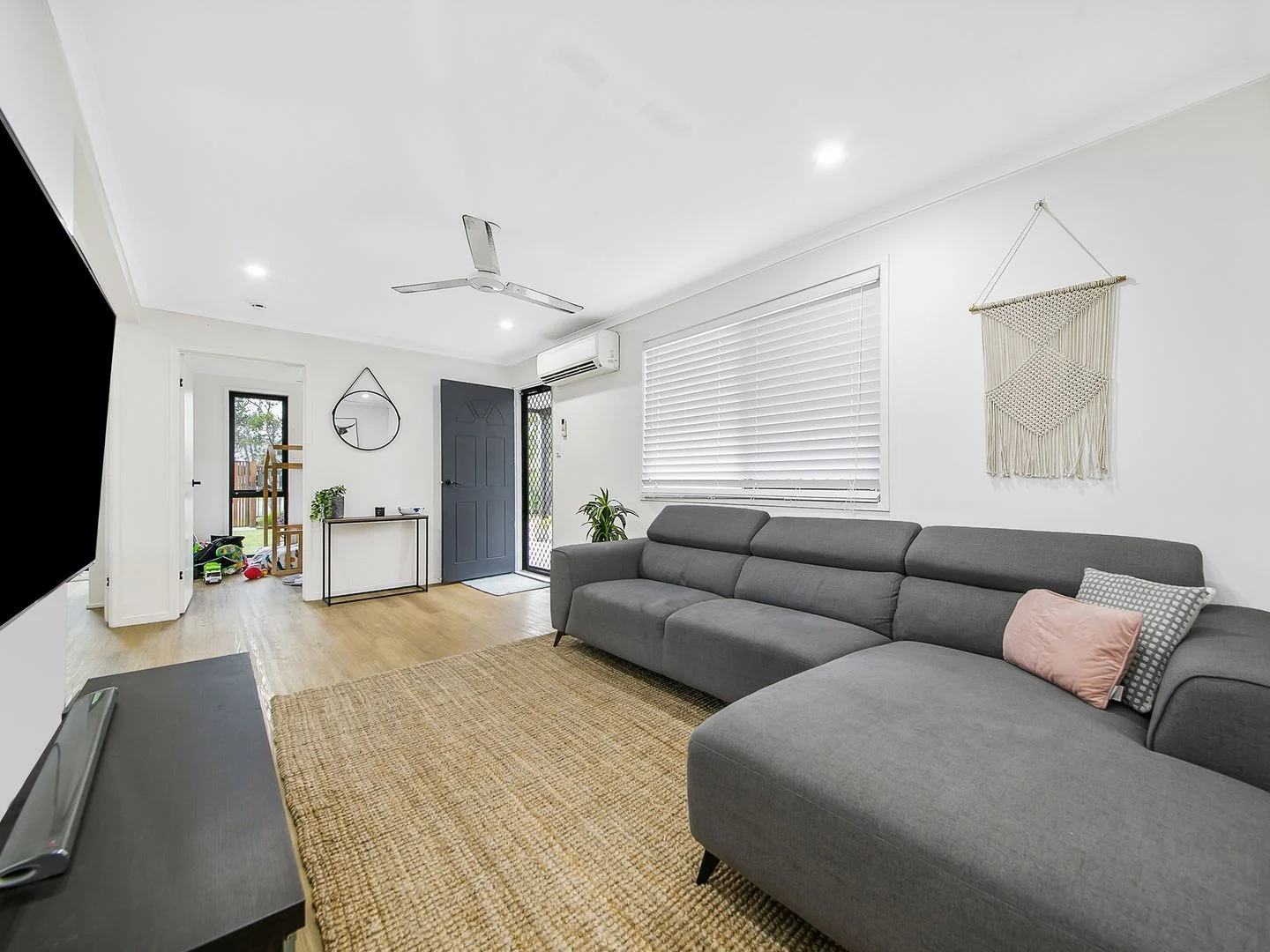 Additional image 4 of 8 Selina Ct, Deception Bay QLD 4508