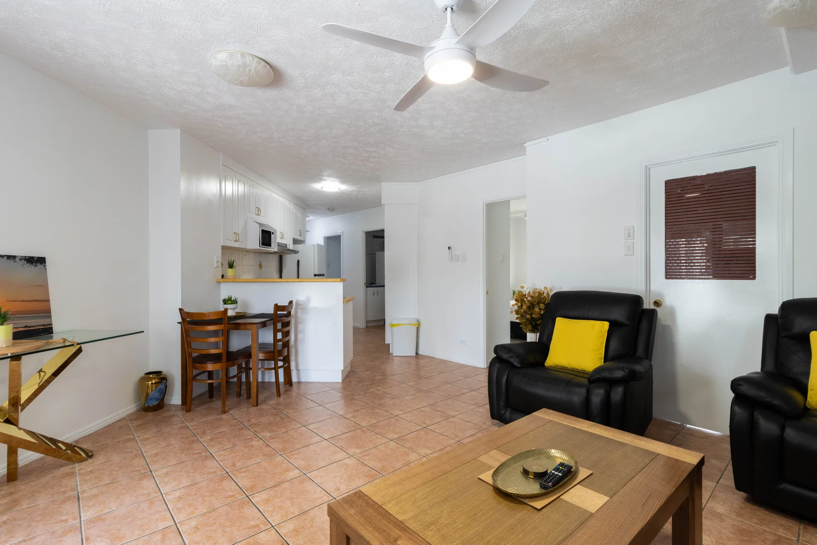 Additional image 4 of 3/396 Esplanade, Torquay QLD 4655