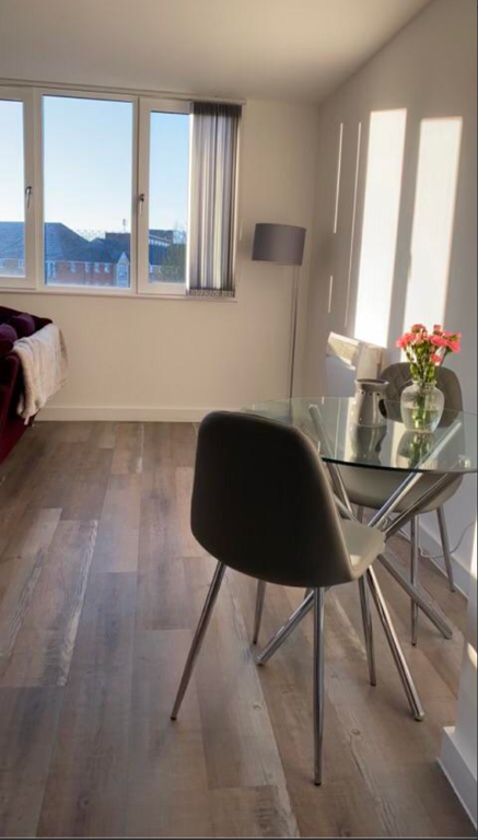 1 bed flat for saleTalbot Road, Old Trafford, Manchester M16 photo 4