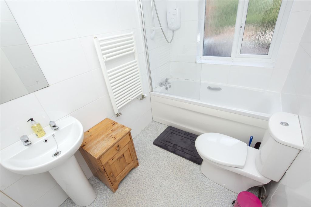 Additional image 11 of 5 bed shared accommodation to rentHeeley Road, Birmingham, West Midlands B29