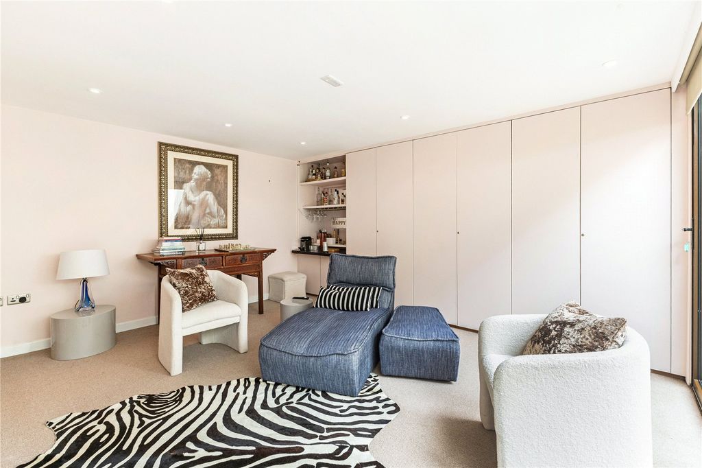 Additional image 18 of 4 bed detached house to rentOxford Walk, Cheltenham, Gloucestershire GL52