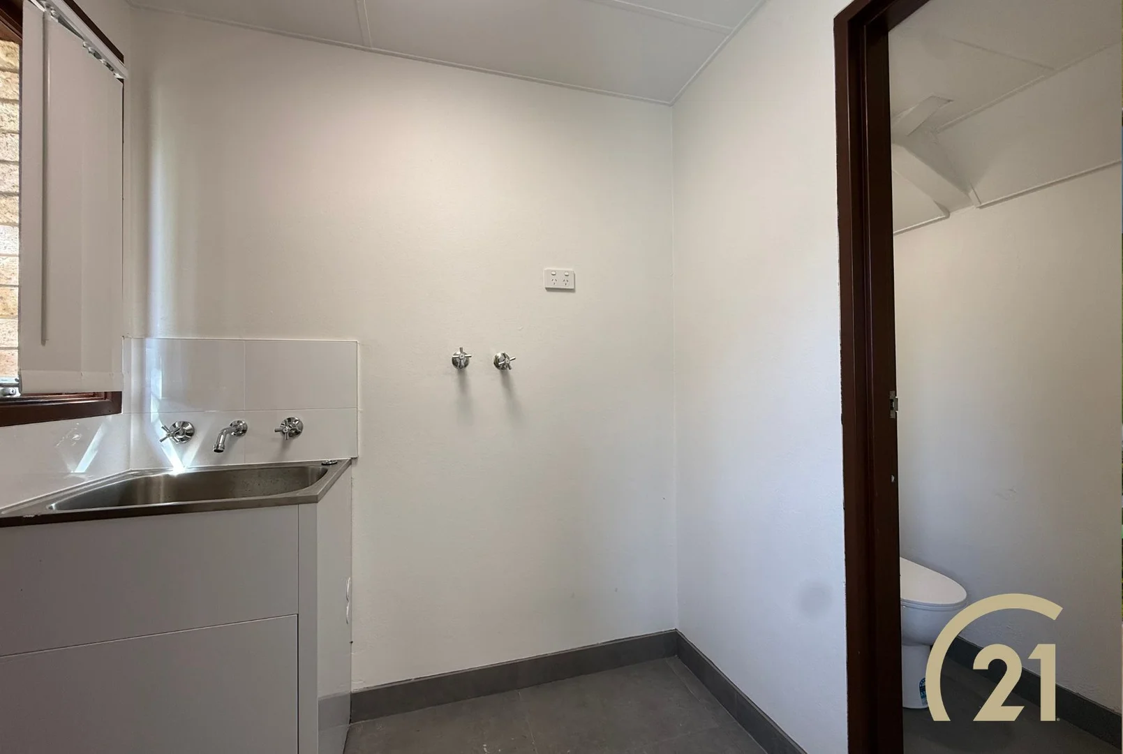 Additional image 7 of 1/30 Alderson Avenue, Liverpool NSW 2170