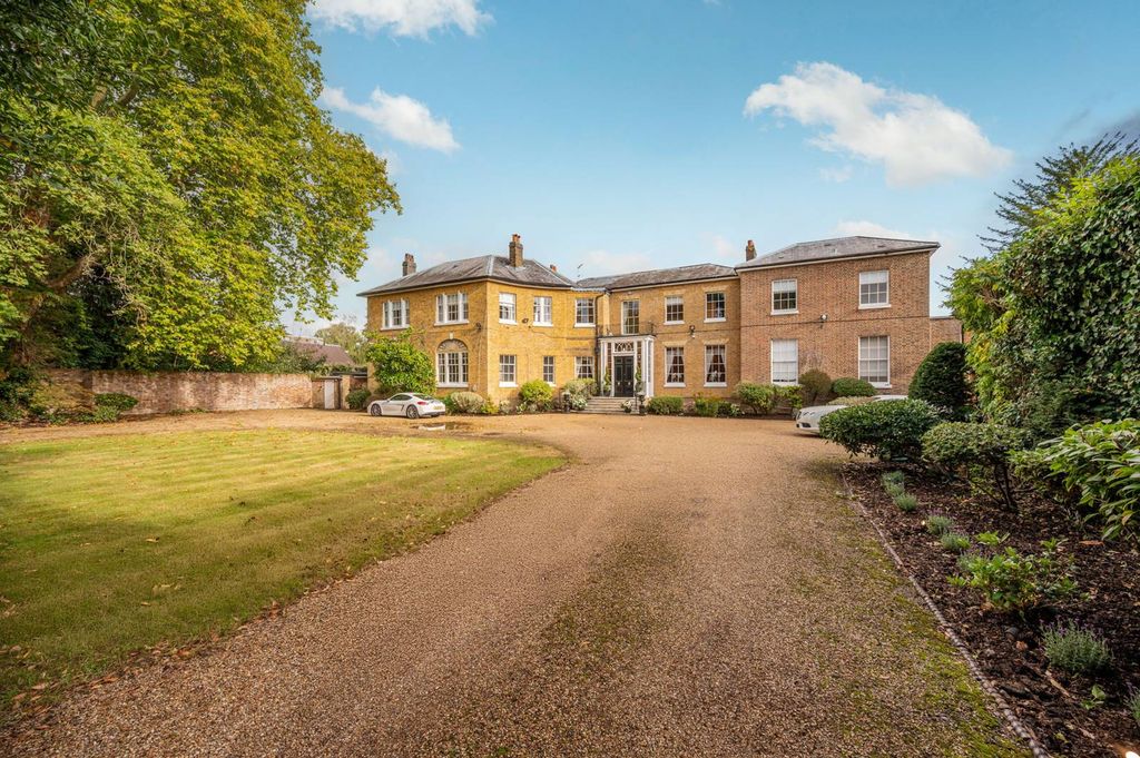 Additional image 3 of 9 bed detached house to rentHadley Green Road, Hadley Wood, Barnet EN5