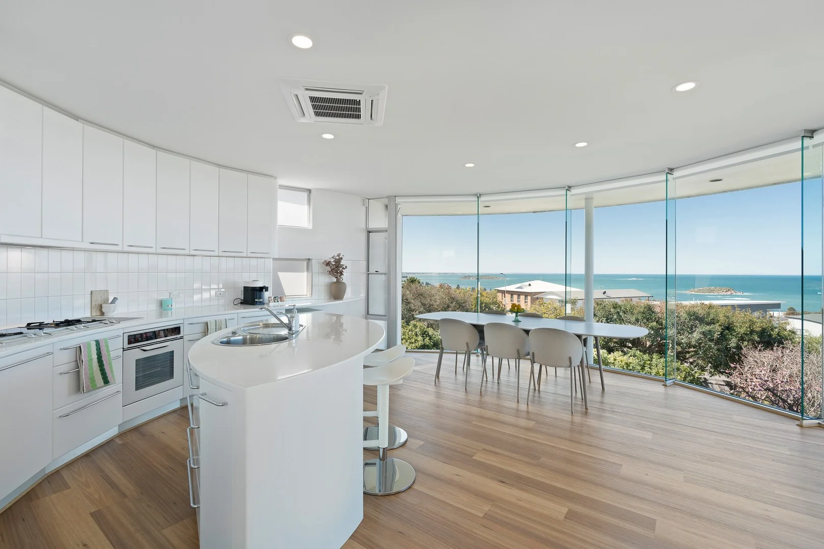 2 Jill Court, Encounter Bay SA 5211