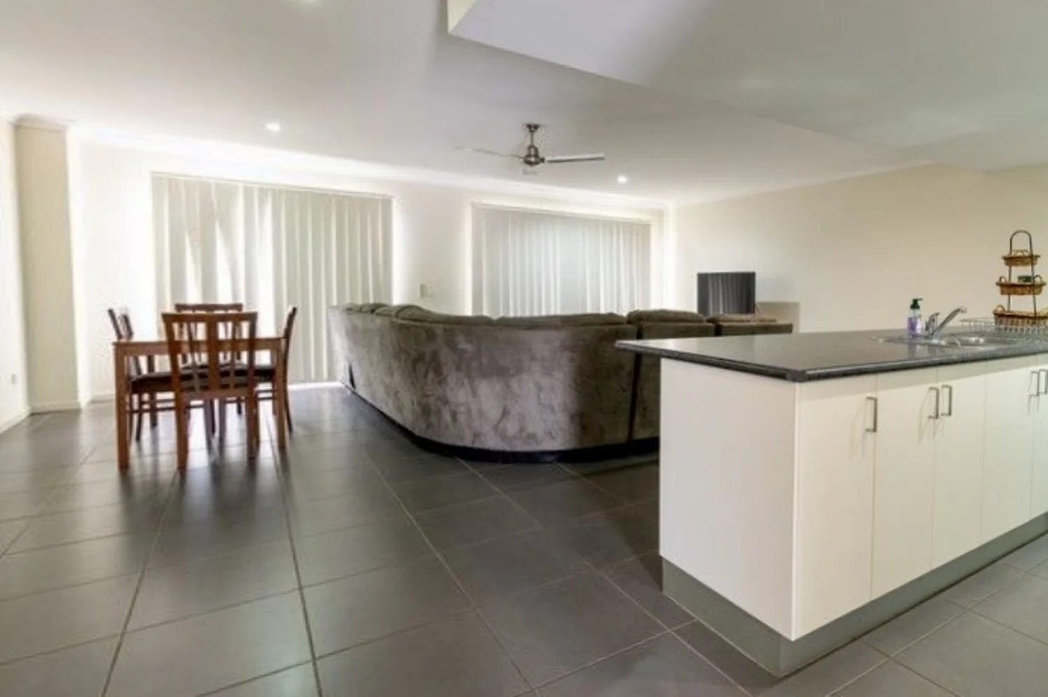 Additional image 2 of 4/28 Flinders Drive, Moranbah QLD 4744