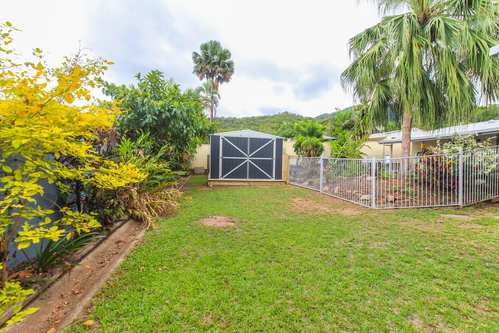 Additional image 18 of 2 Rogers Close, Whitfield QLD 4870