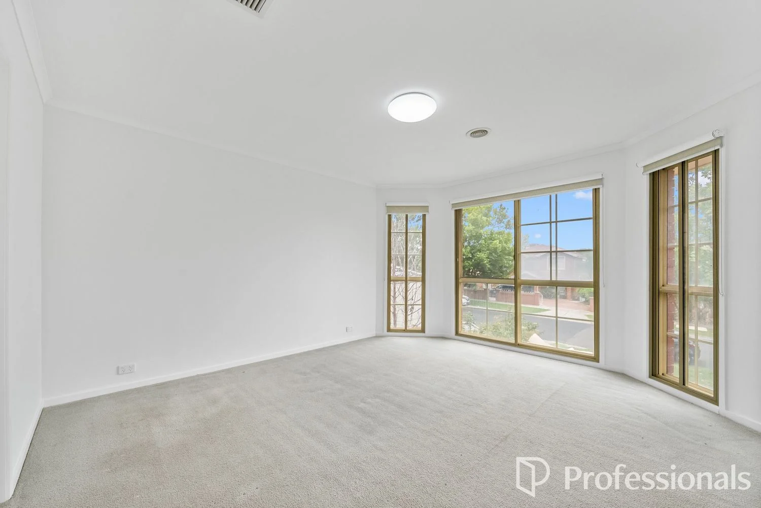 Additional image 7 of 33 Mccubbin Drive, Taylors Lakes VIC 3038