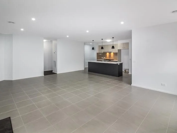 Additional image 2 of 18 Aitkenside Avenue, Highton VIC 3216