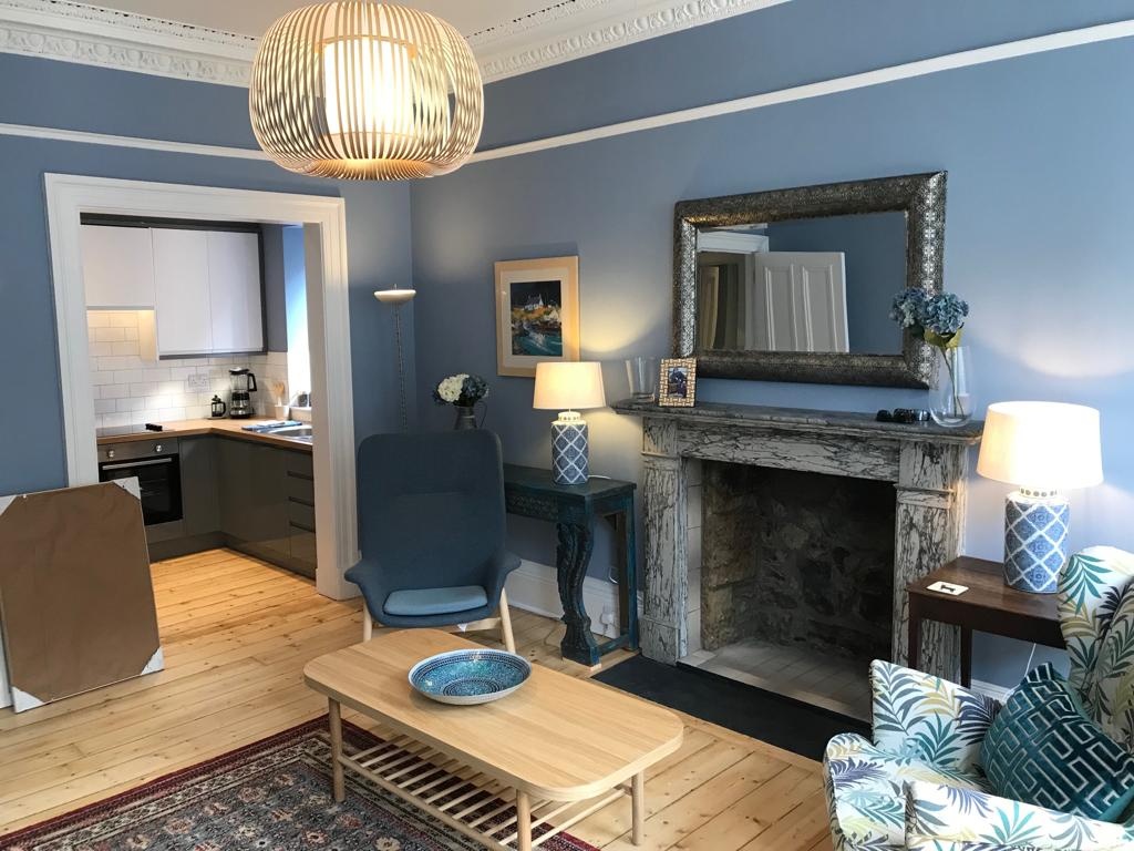 3 Bed Flat, Broughton St, EH1, N1 7GU photo 2