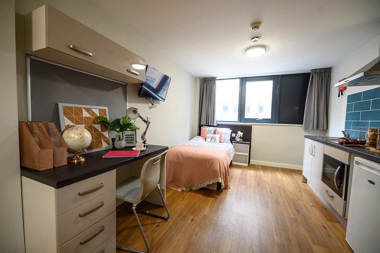 Studio Flat, Queen St, S1, N1 7GU photo 5