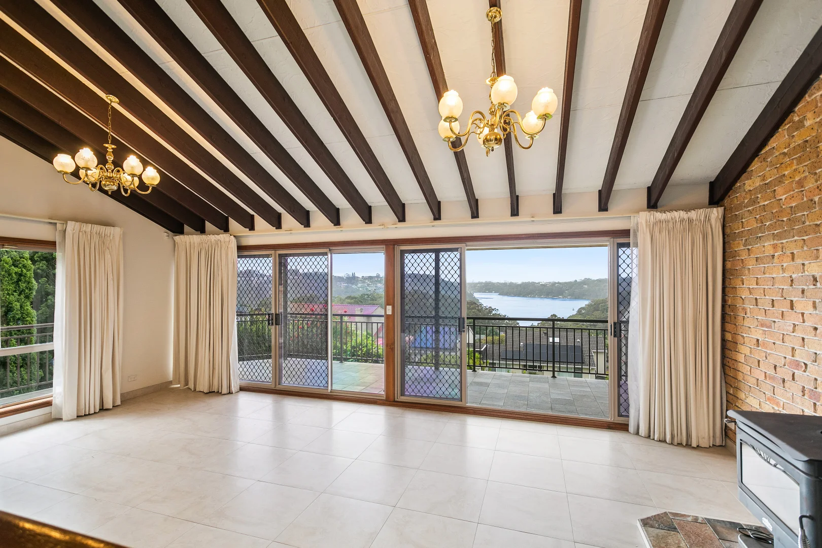 Additional image 3 of 16 McPherson Place, Illawong NSW 2234