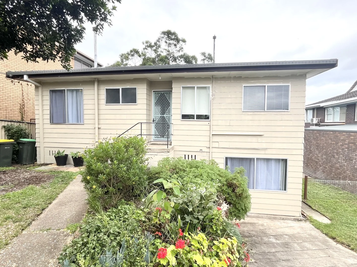 45 Bavarde Avenue, Batemans Bay NSW 2536