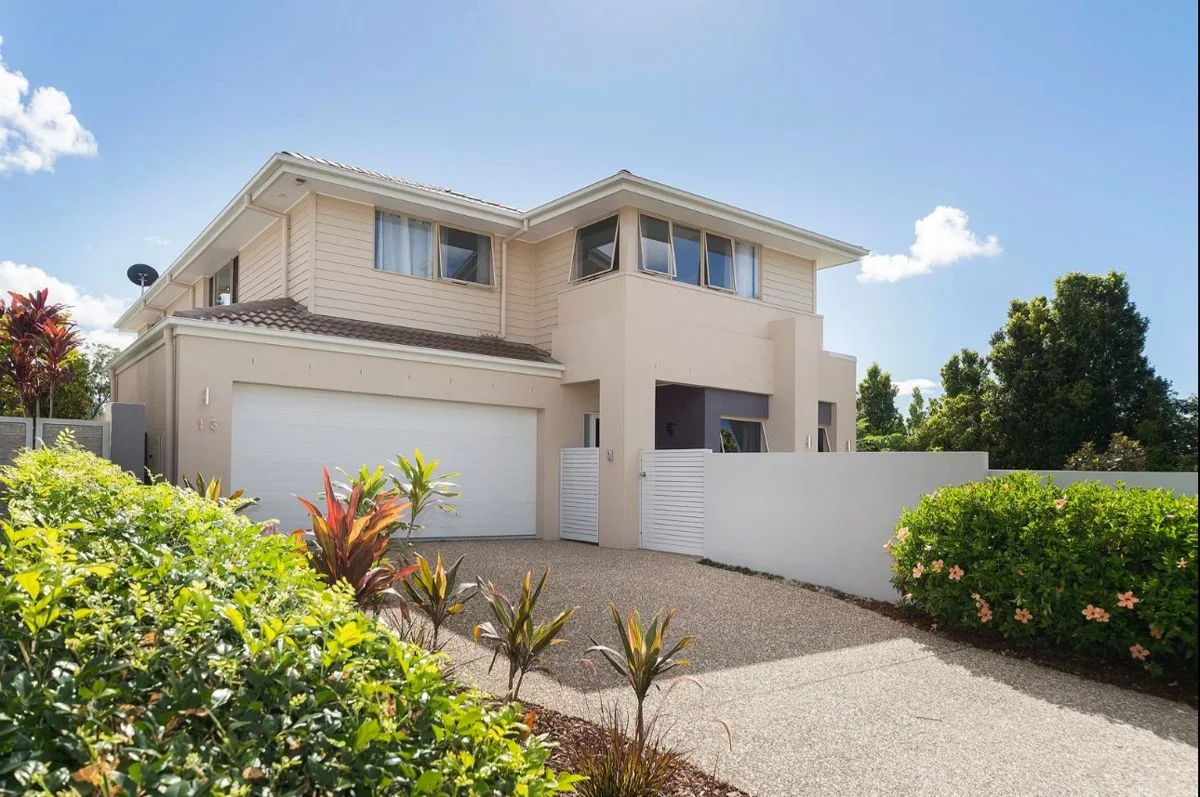13 The Peninsula, Helensvale QLD 4212