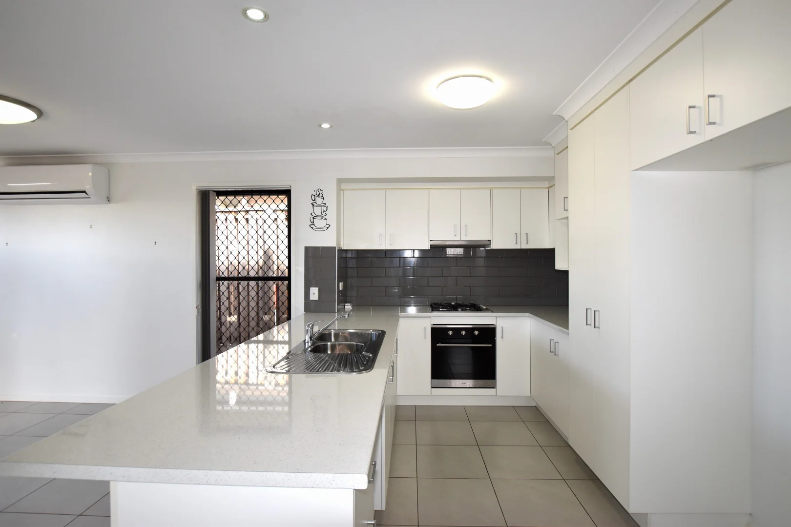 Additional image 6 of 13 Valhalla Street, Clinton QLD 4680