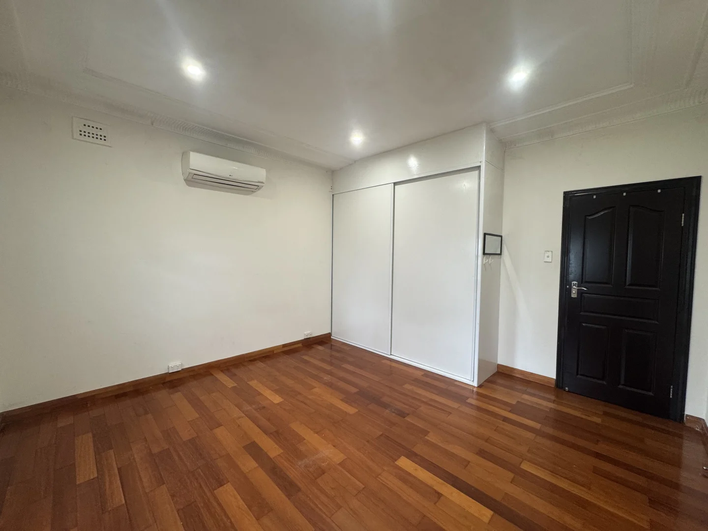 Additional image 2 of 49 Cairns Street, Riverwood NSW 2210