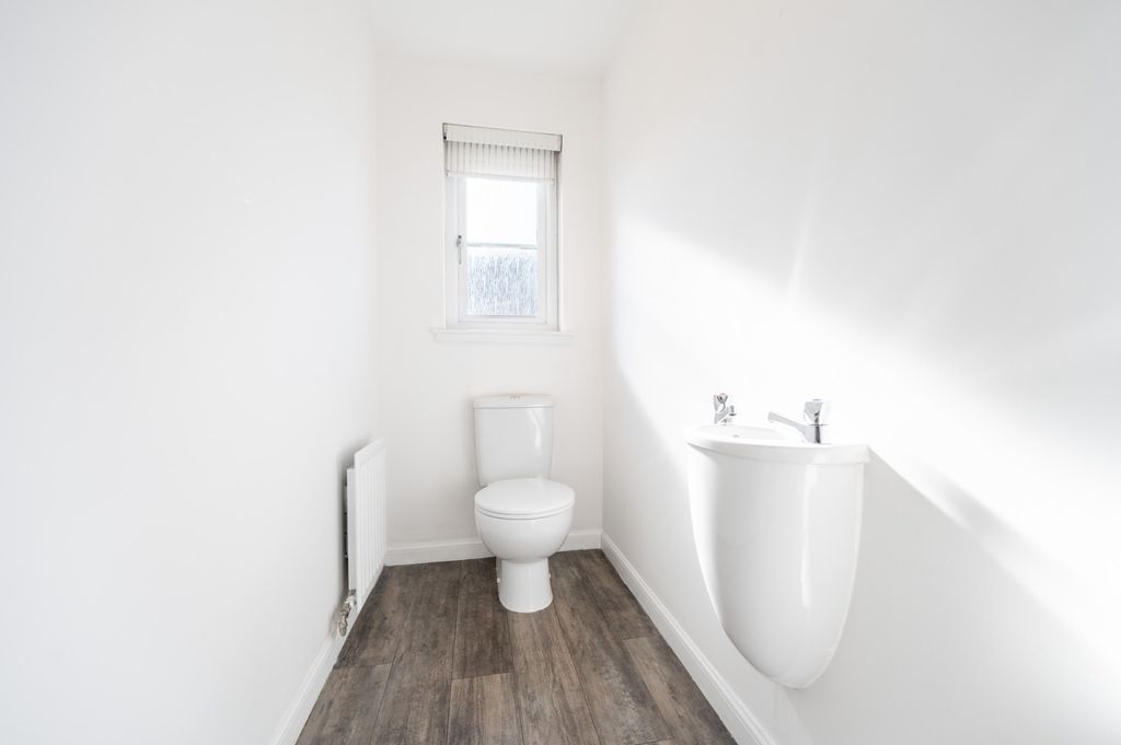 Additional image 9 of 2 bed end terrace house to rentJames Weir Grove, Uddingston, South Lanarkshire G71
