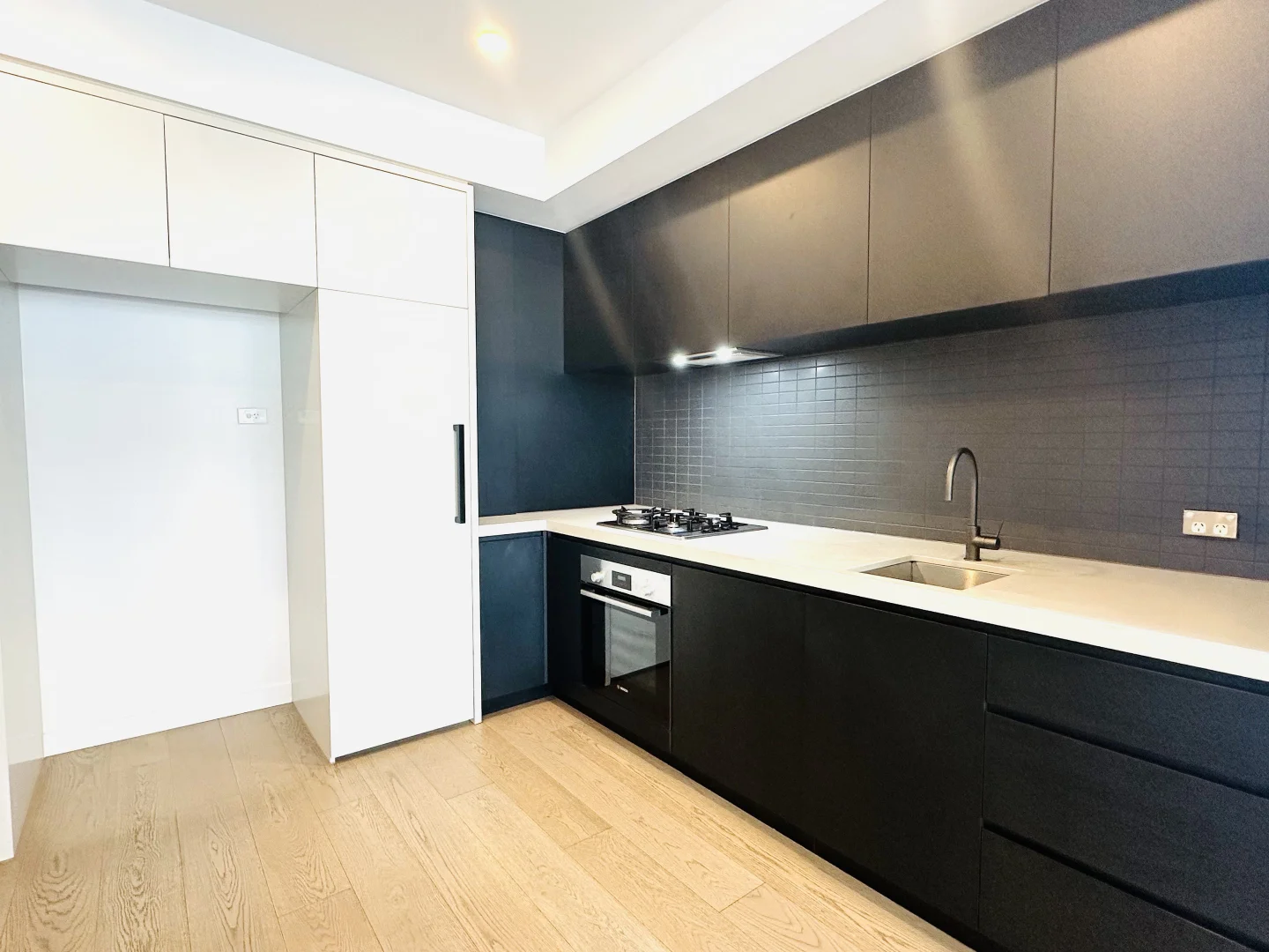 Additional image 4 of 2B1B/1408 Centre Road, Clayton South VIC 3169