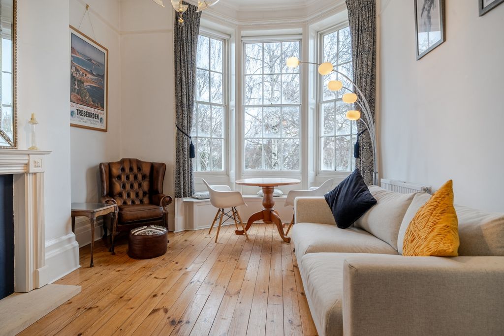 Additional image 12 of 1 bed flat to rentClarence Square, Cheltenham GL50