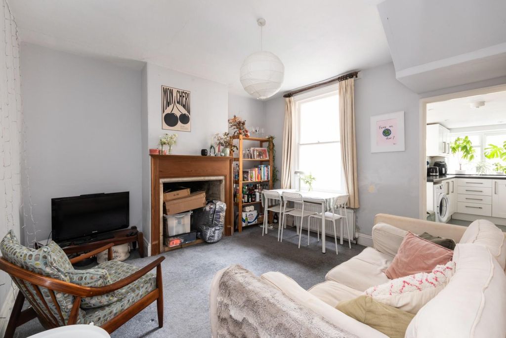 Additional image 4 of 4 bed terraced house to rentPera Place, Bath BA1