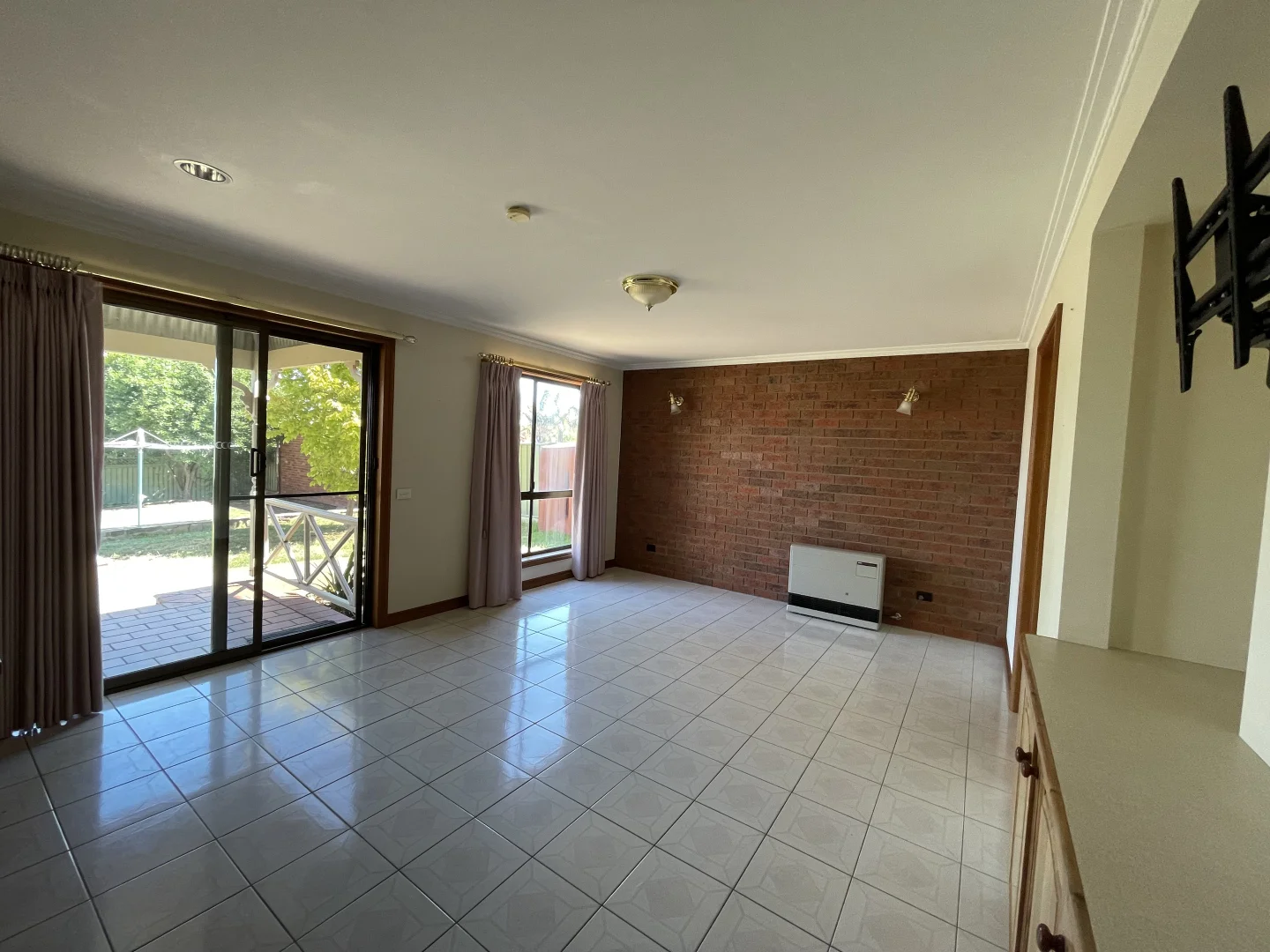 Additional image 4 of 48 Akoonah Drive, Golden Square VIC 3555