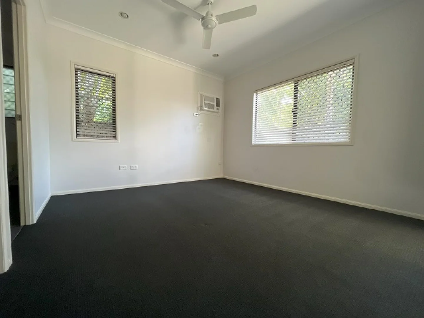 21B Deborah Street, Kelso QLD 4815 photo 5