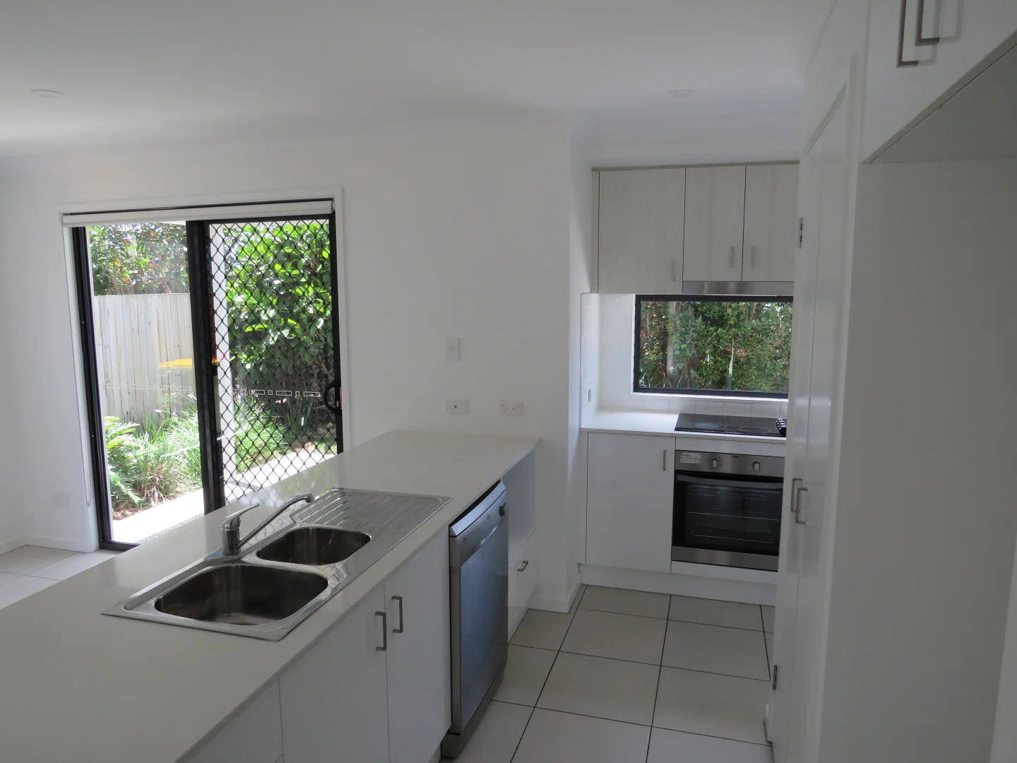 Additional image 9 of 609/40 Highgrove Street, Thornlands QLD 4164