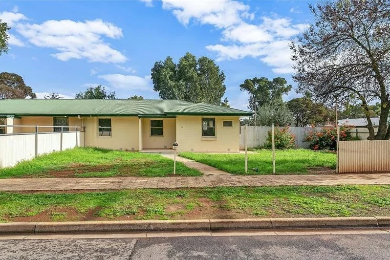 29 Samuel St, Smithfield SA 5114