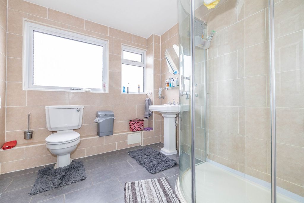 Additional image 8 of 3 bed maisonette for saleHoades Wood Road, Sturry, Canterbury, Kent CT2