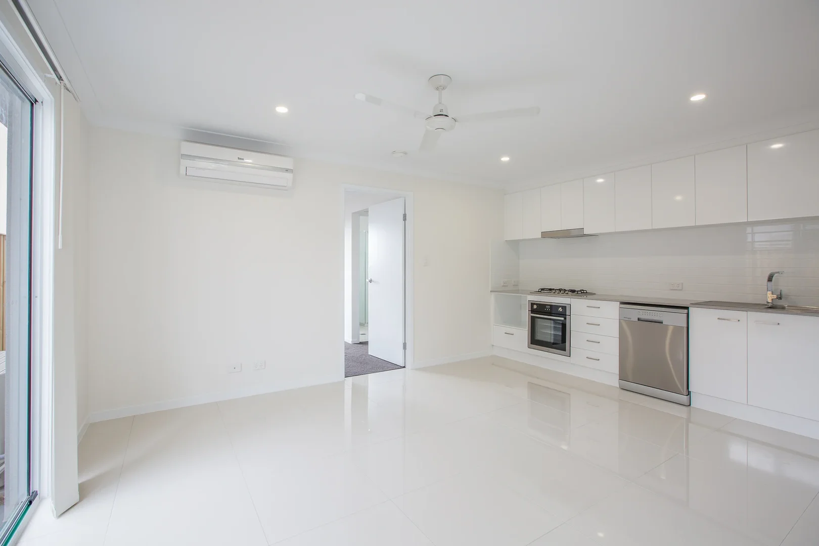 Additional image 3 of 2/43 Lauenstein Crescent, Pimpama QLD 4209