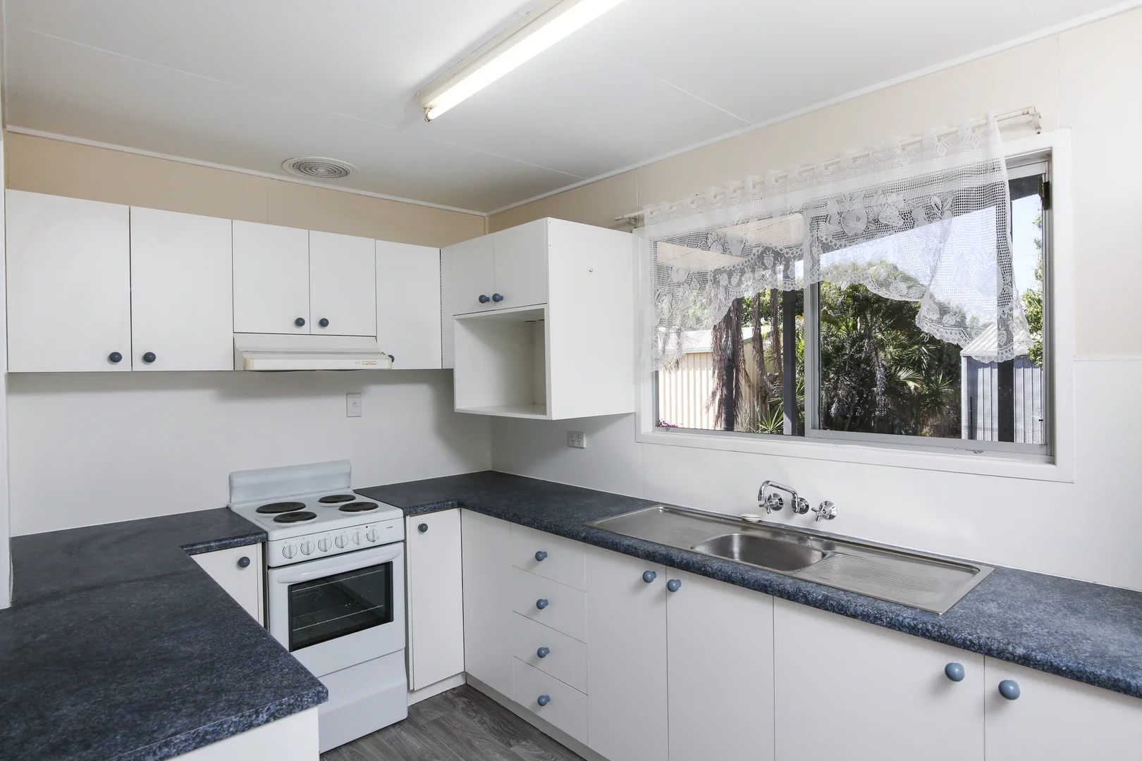 Additional image 5 of 16 Mackenzie Drive, Moranbah QLD 4744