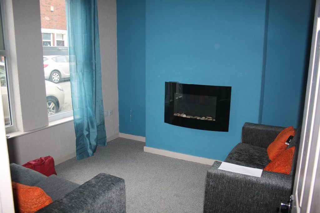 Additional image 2 of 4 bed terraced house to rentFolkestone Street, Hull HU5
