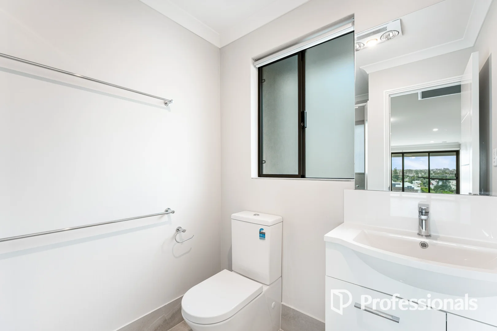 Additional image 15 of 4/20 May Street, Scarborough WA 6019