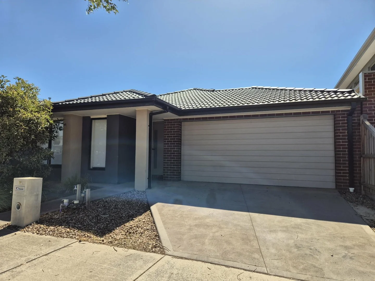 19 Middle Way, Mickleham VIC 3064
