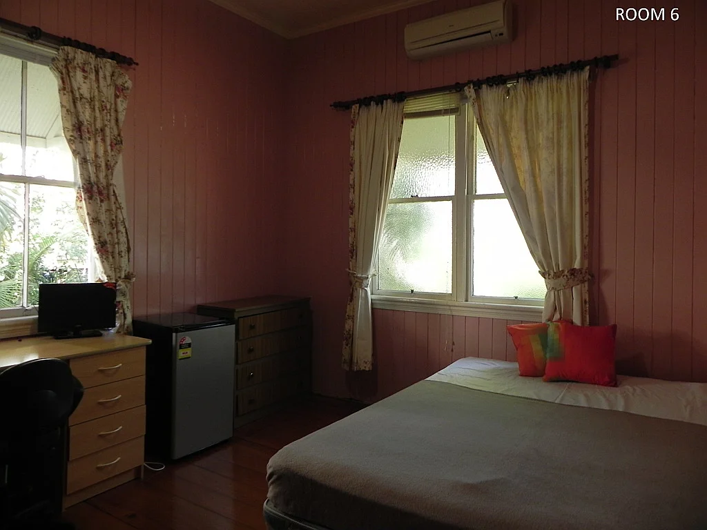 Additional image 4 of 4/61 Aberleigh Road, Herston QLD 4006