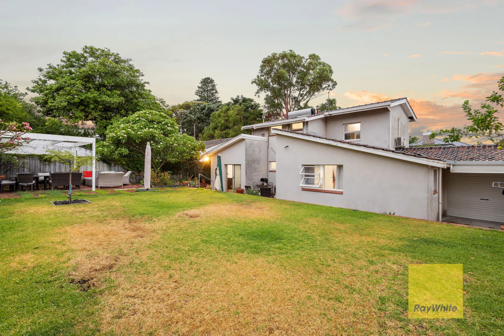 Additional image 16 of 21 Hurstford Close, Peppermint Grove WA 6011