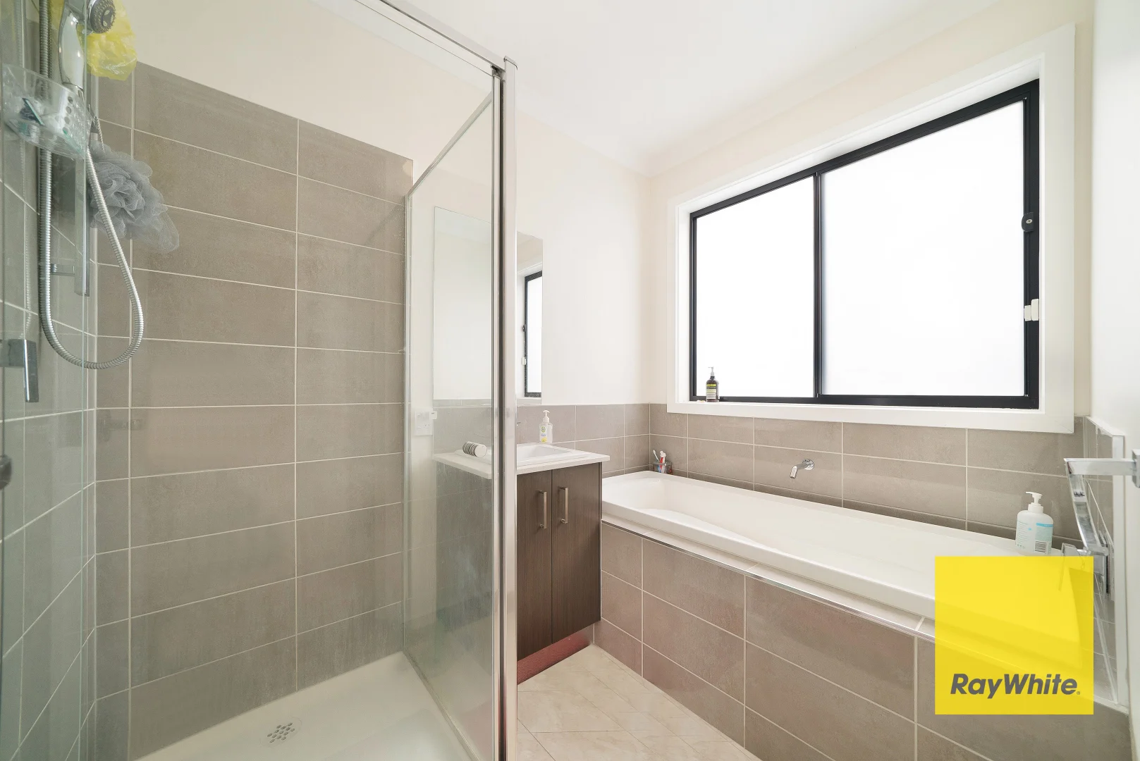 Additional image 10 of 43 Chantelle Parade, Tarneit VIC 3029