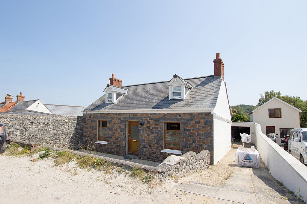 4 bed property to rentVazon Road, Castel, Guernsey GY5