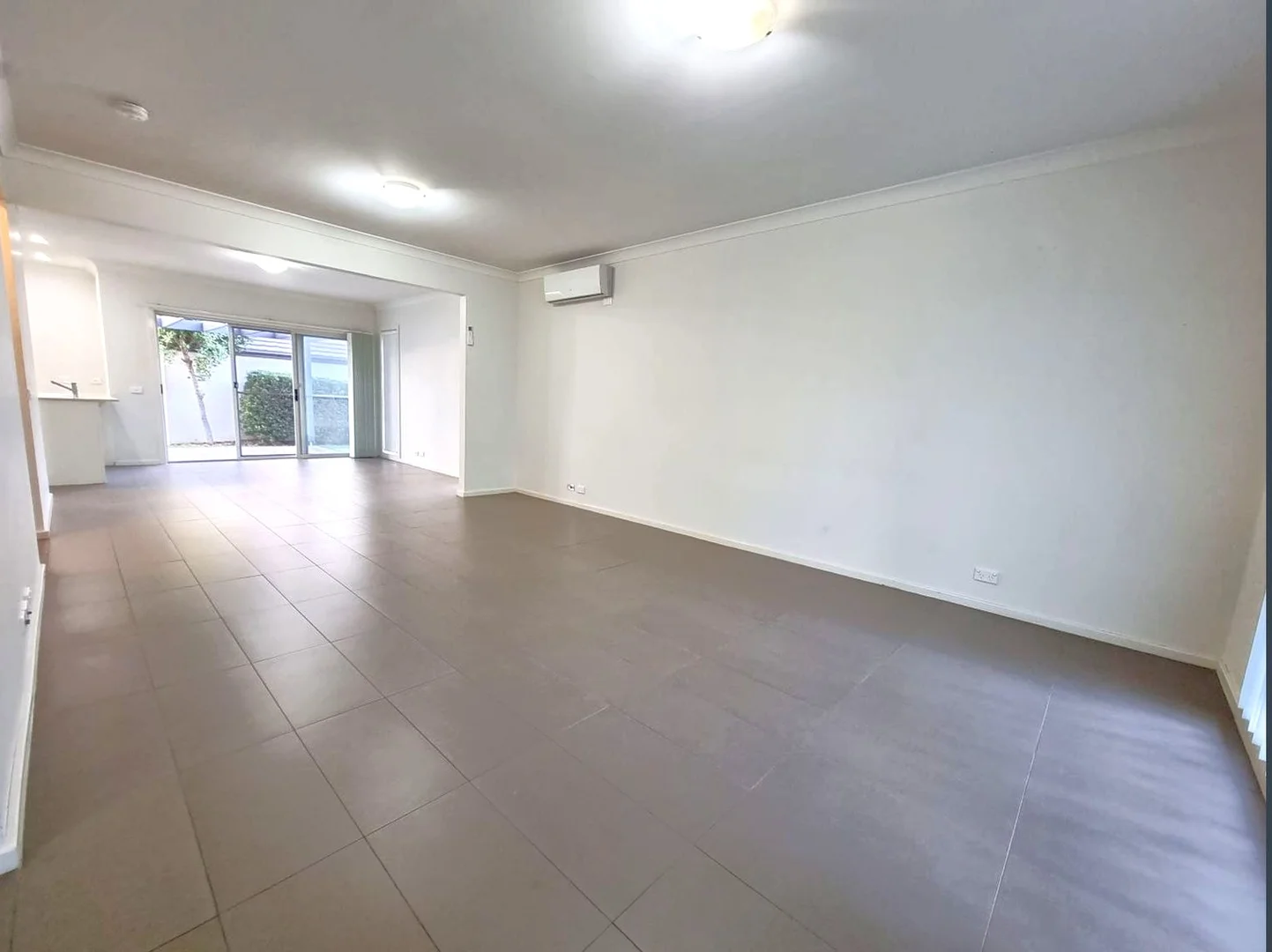 Additional image 2 of 105 Feodore Drive, Elizabeth Hills NSW 2171