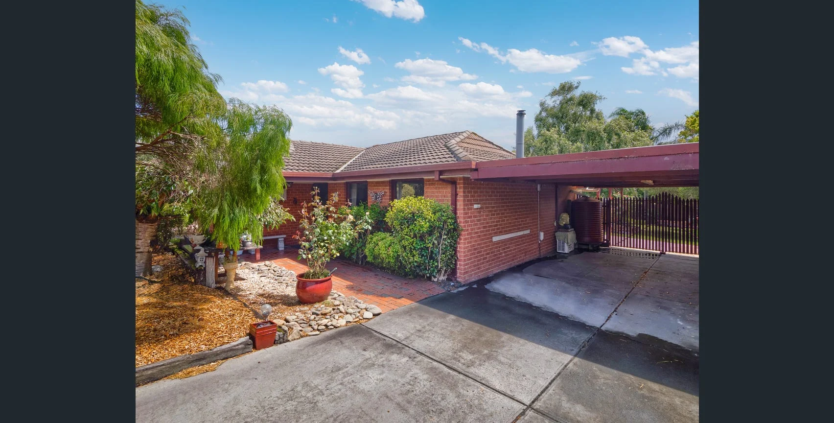 9 Sarno Court, Cranbourne VIC 3977