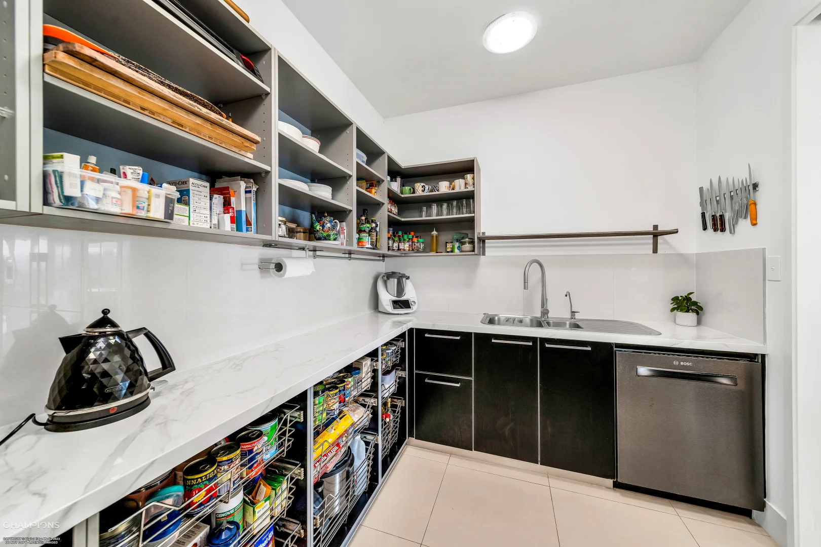 Additional image 10 of 3 Juno Close, Mooroobool QLD 4870