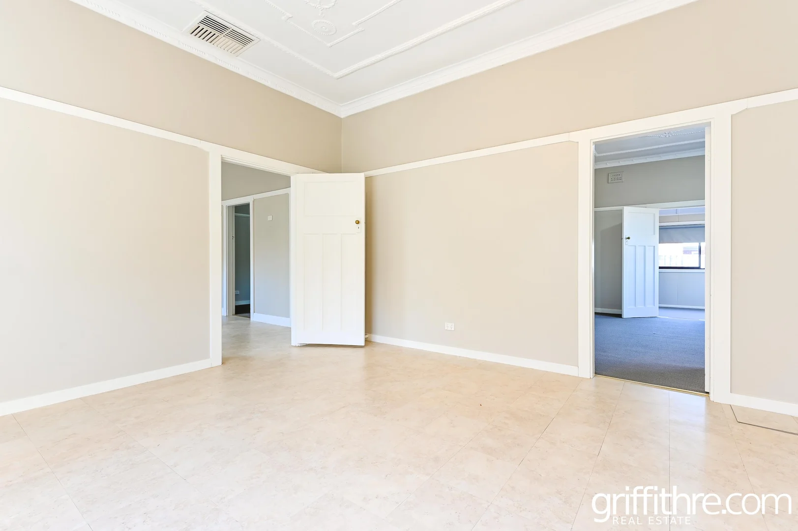 Additional image 3 of 9 Hyandra Street, Griffith NSW 2680