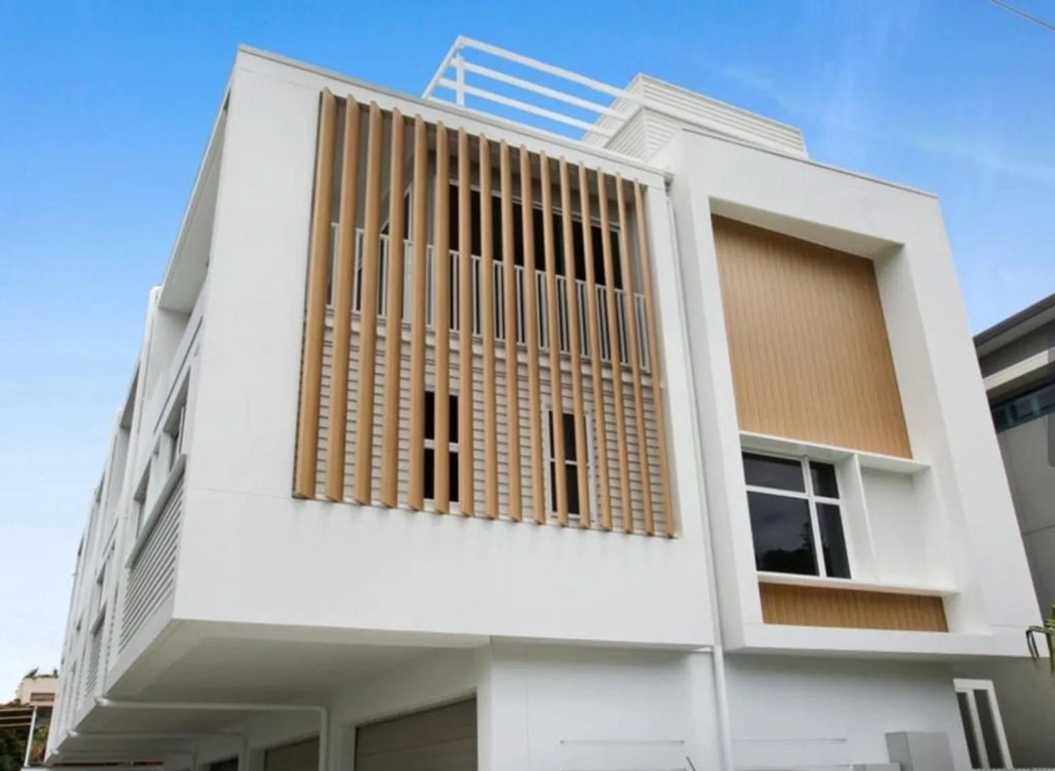 Additional image 21 of 2/6 Beelyu St, Burleigh Heads QLD 4220