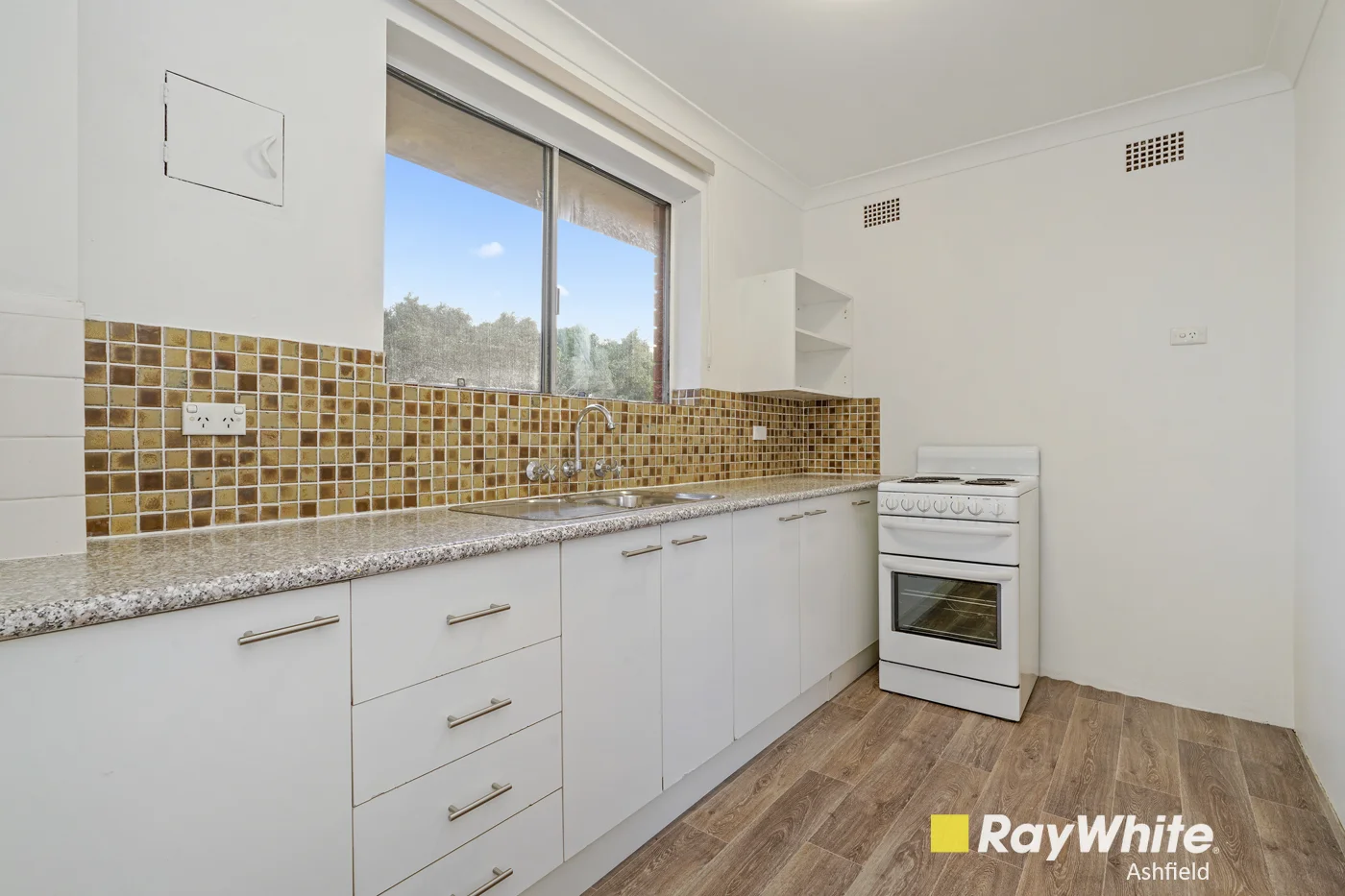24/4 Hunter Street, Lewisham NSW 2049