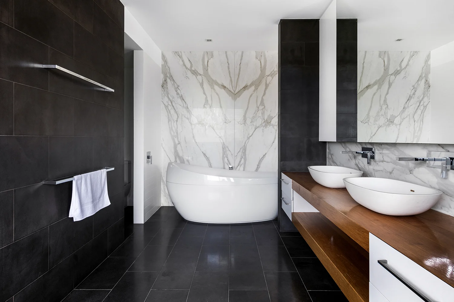 Additional image 28 of 11 Southern Cross Drive, Surfers Paradise QLD 4217