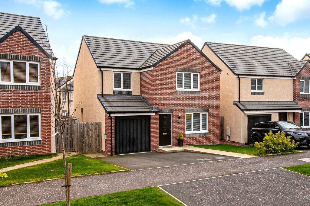 4 bed detached house to rentSeggie Drive, Eden Woods, Guardbridge, St. Andrews KY16
